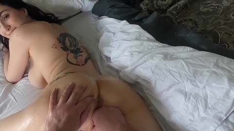 WAKİNG EŞ YUKARI İÇİN ANAL 4K twitter thegorillagrip