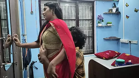 Mallu kız ateşli kırmızı half saree romance ve seks ile oğlan arkadaş