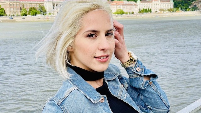 Tadını çıkarın! Macaristan'ı özlüyorum AMY DOUXXX - DATERANGER