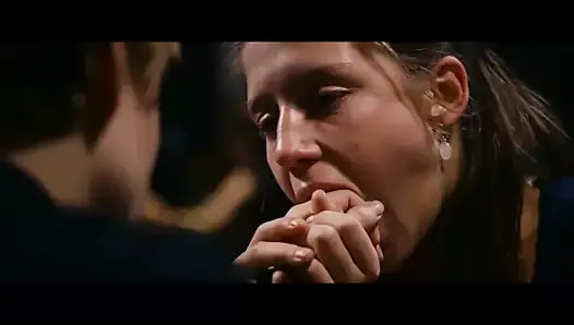 mavi en ateşli renktir, adele exarchopoulos seks sahneleri