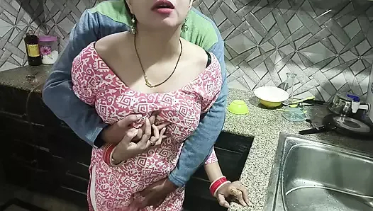 Hint sadakatsiz kadın, başka bir adamla sikişiyor ama yakalandı!