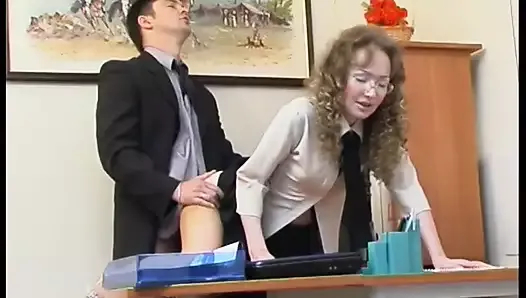 leila Sekreter bazı penis alarak