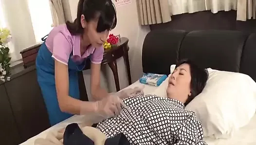 temizlik görevlisinin yardımcıları ve karısı - ıslak kasıkta sürünen dil