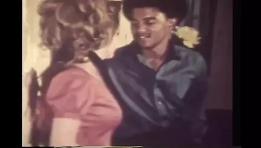 SİYAHLAR VE SARIŞINLAR 01 - Tam Vintage Film